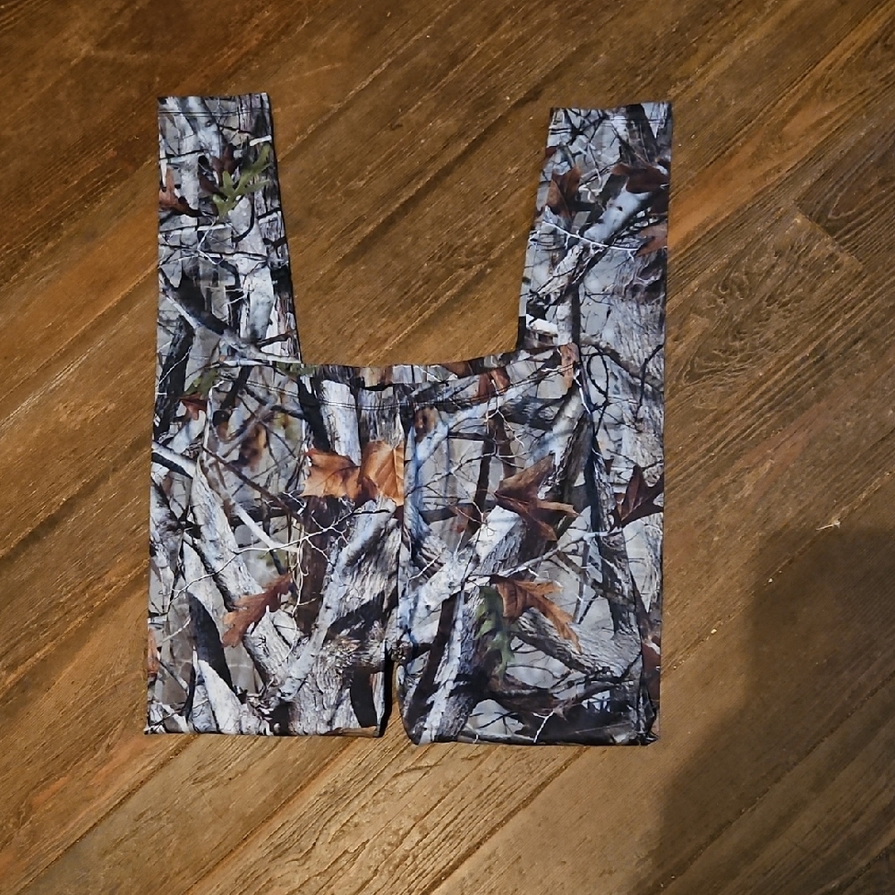 3/$20 Camouflage Print Leggings